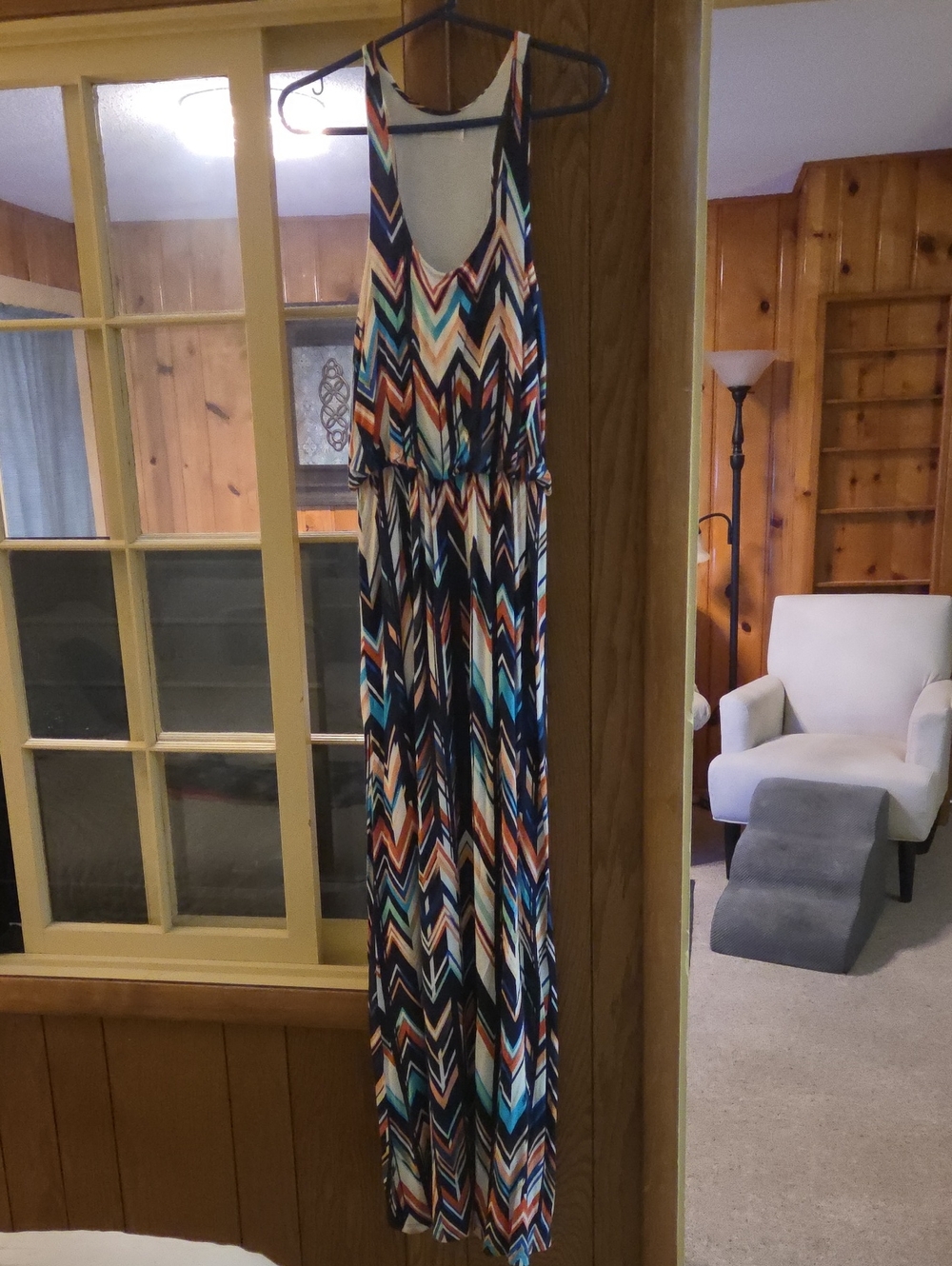 Chevron Print Sleeveless Maxi Dress in Multicolor